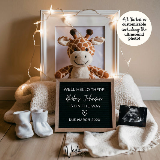 EDITABLE Neutral Baby Giraffe Pregnancy Announcement, Digital Cute Pregnancy Announcement, Social Media instagram, Download Template 0414
