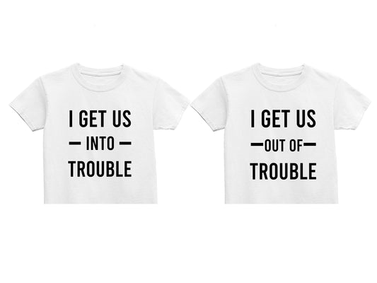 I get us into trouble/I get us out of trouble pack, black/white twin T-Shirts