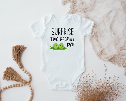 Two Peas in a Pot Baby bodysuit, Funny Food baby, Twins, Funny Twin bodysuits, Twin Baby Shower, New Baby Gift Twins, Twin Baby Gift